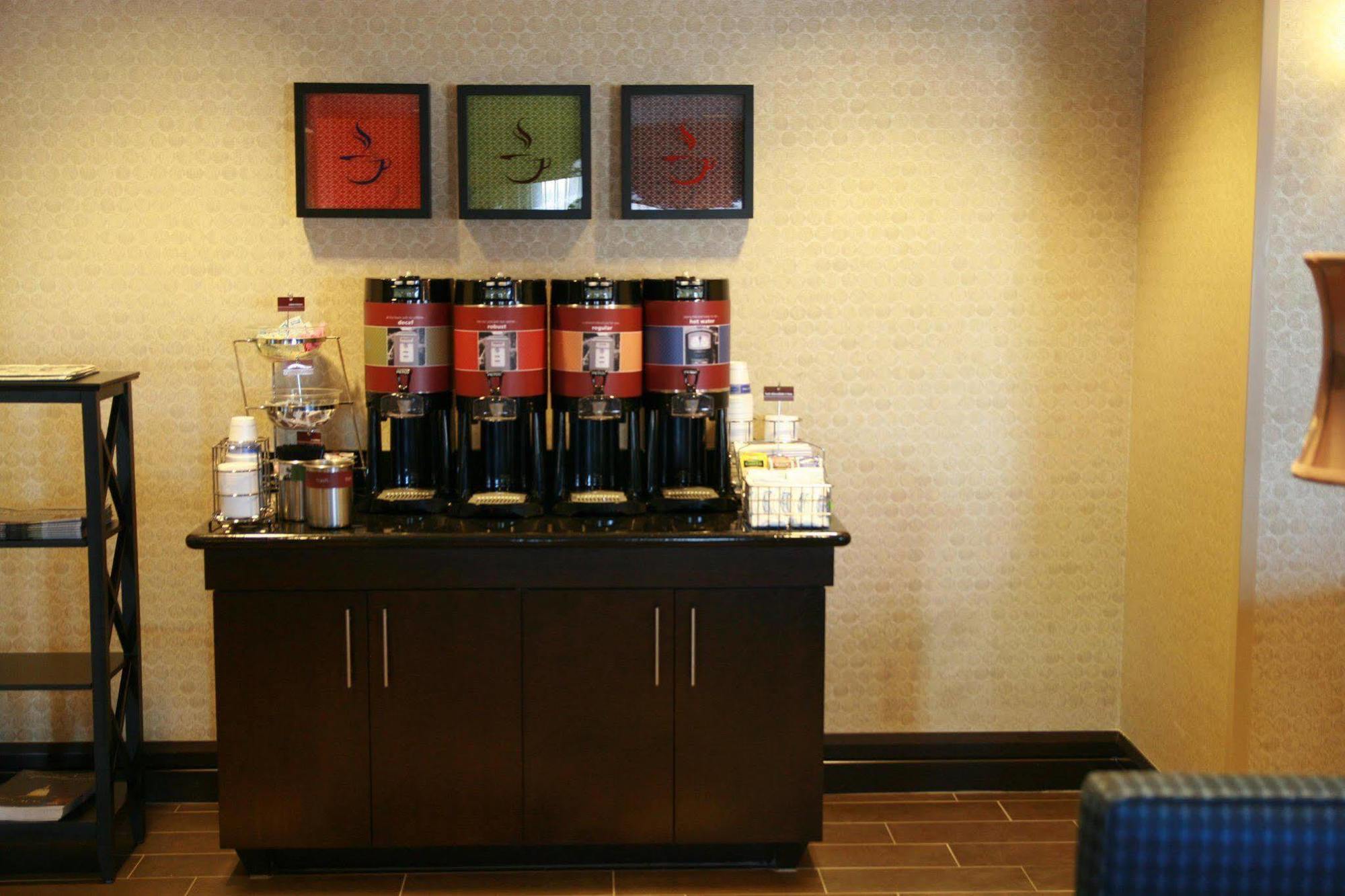 Hampton Inn טופיקה מסעדה תמונה
